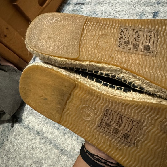 Soludos size 7 - Picture 4 of 4